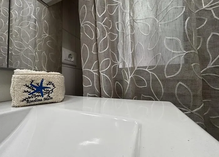 I Pini D12 Apartment